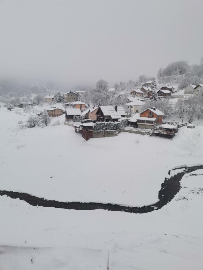 Vila Simona Mavrovo Bagian luar foto